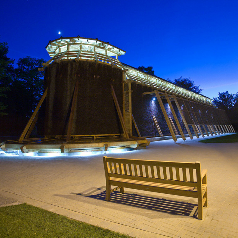 Abendstimmung am Gradierwerk im Kurpark Bad Hamm