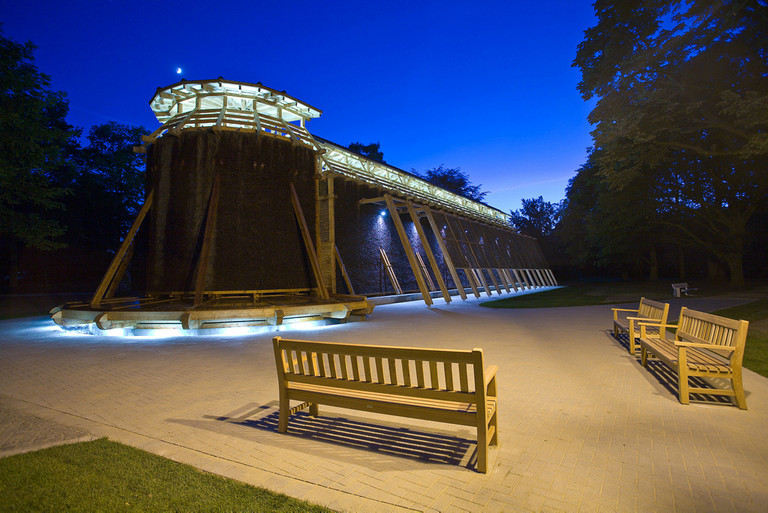 Abendstimmung am Gradierwerk im Kurpark Bad Hamm