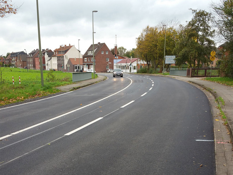 Vogelstraße von Dolberger Straße bis Ennigerweg