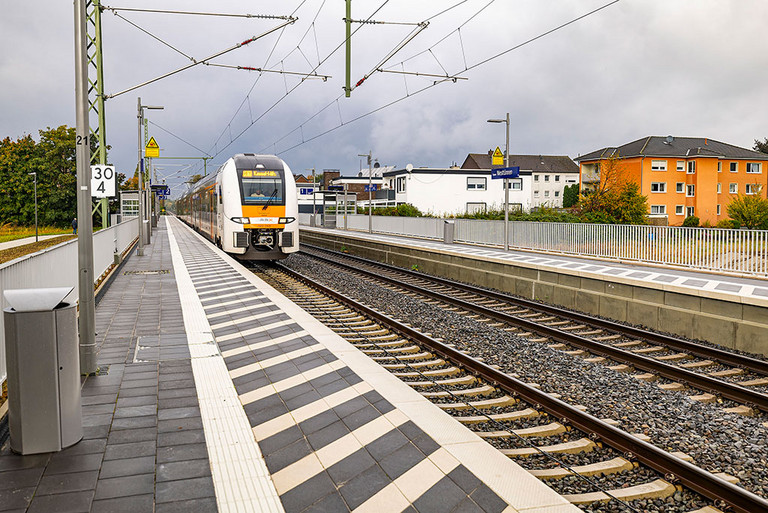 Haltepunkt-Eröffnung in Westtünnen