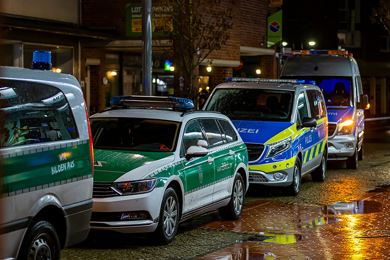 Fahrzeuge der Polizei und des Kommunalen Ordnungsdienstes