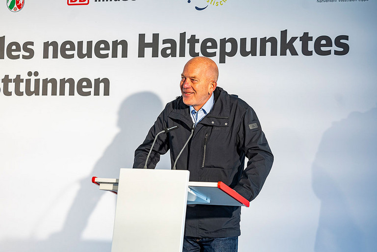 Haltepunkt-Eröffnung in Westtünnen