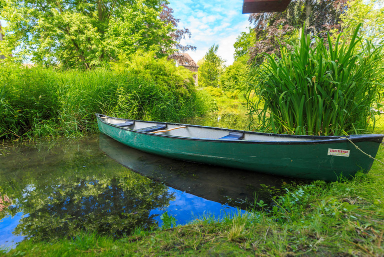 angelegtes Boot auf der Ahse