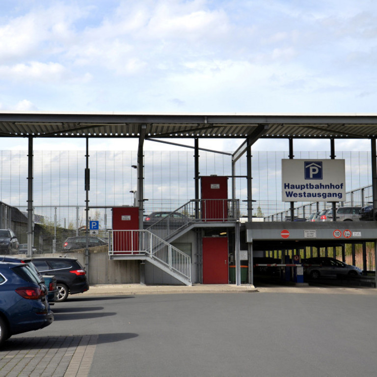 Parkhaus Hauptbahnhof Westausgang