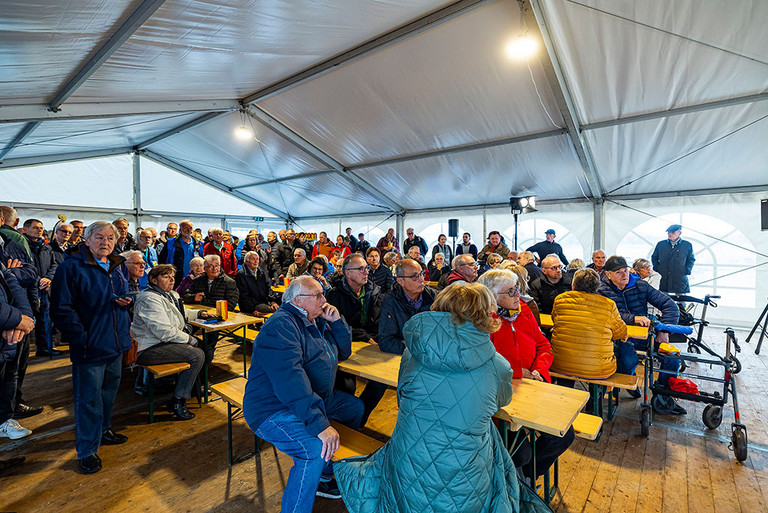 Haltepunkt-Eröffnung in Westtünnen