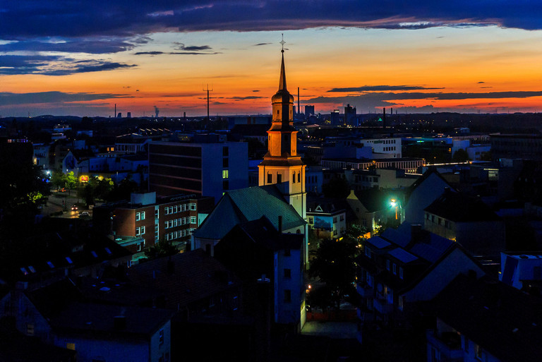 Lutherkirche bei Abenddämmerung