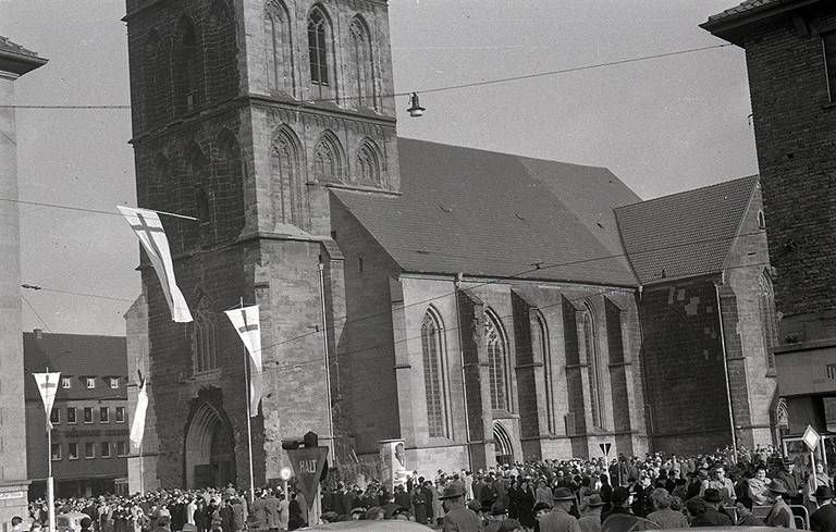 Wiedereinweihung der Pauluskirche am 31. Oktober 1954