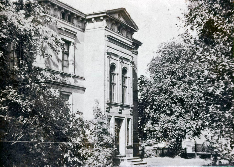 Historische Aufnahme der Villa Schulze-Pelkum auf der Hofstelle an der Kamener Straße