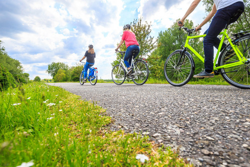 Radfahrer auf dem Mitteldamm