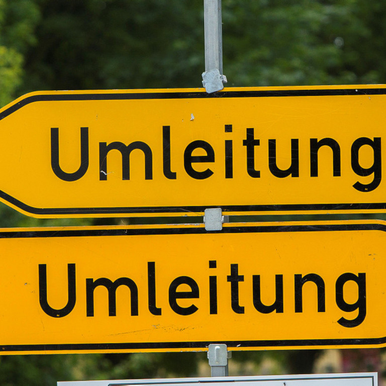 Schilder Umleitung